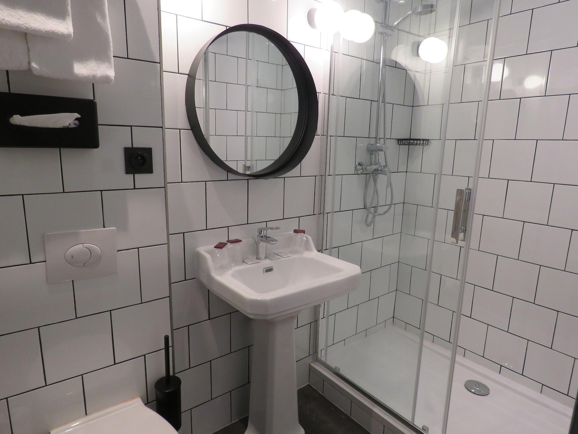 Hotel Bristol Реймс Экстерьер фото