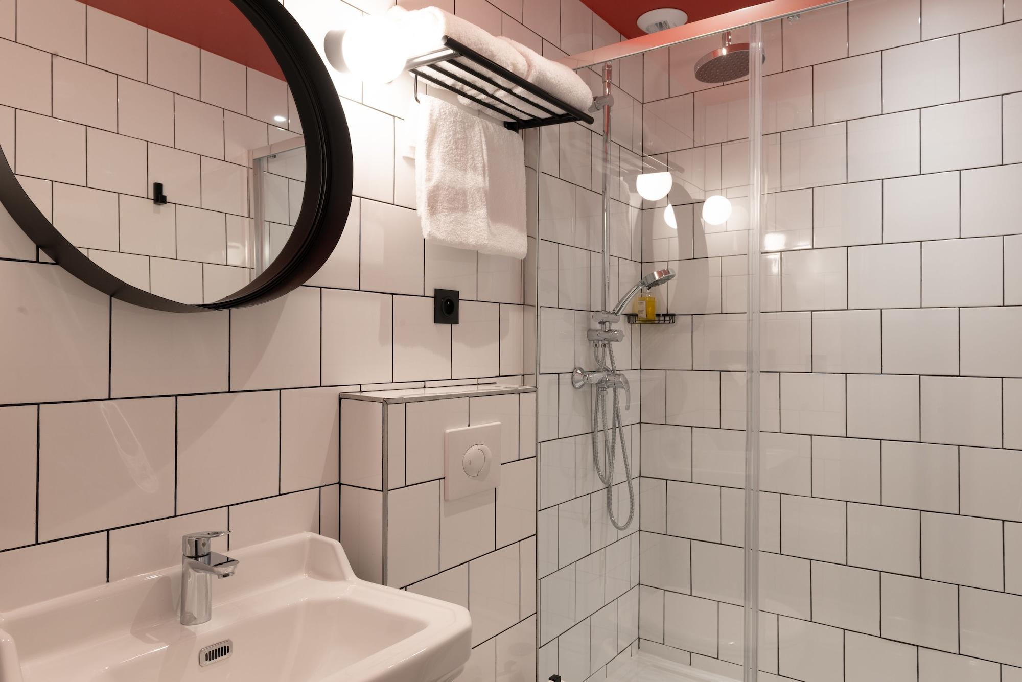 Hotel Bristol Реймс Экстерьер фото